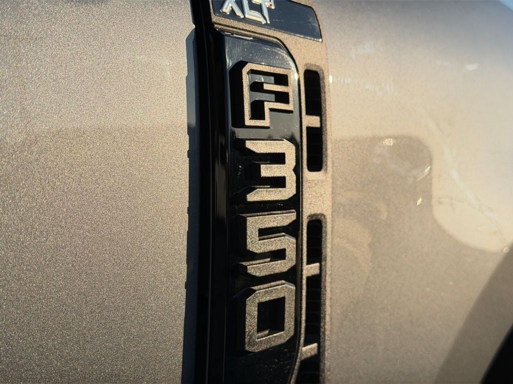 2024 Ford F-350SD XLT