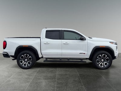 2024 GMC Canyon AT4