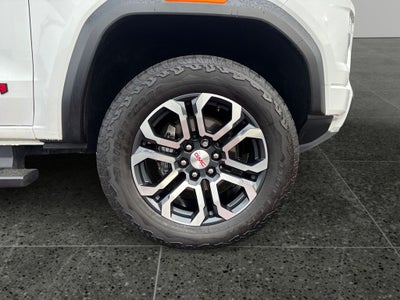 2024 GMC Canyon AT4