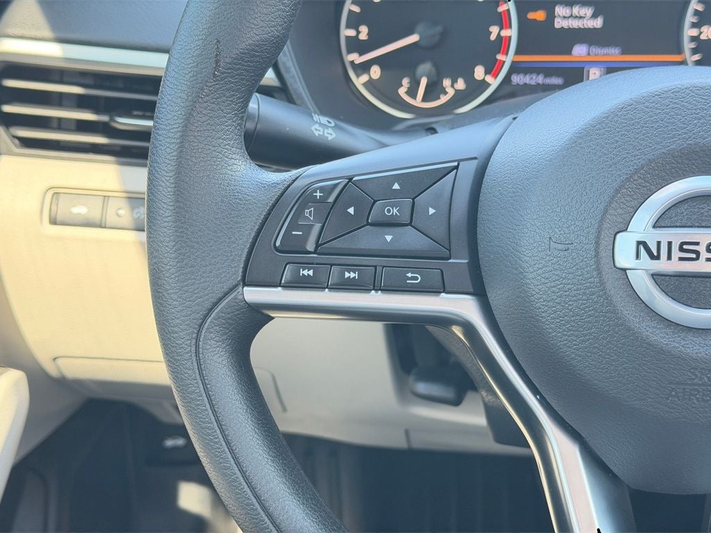 2021 Nissan Altima 2.5 SV