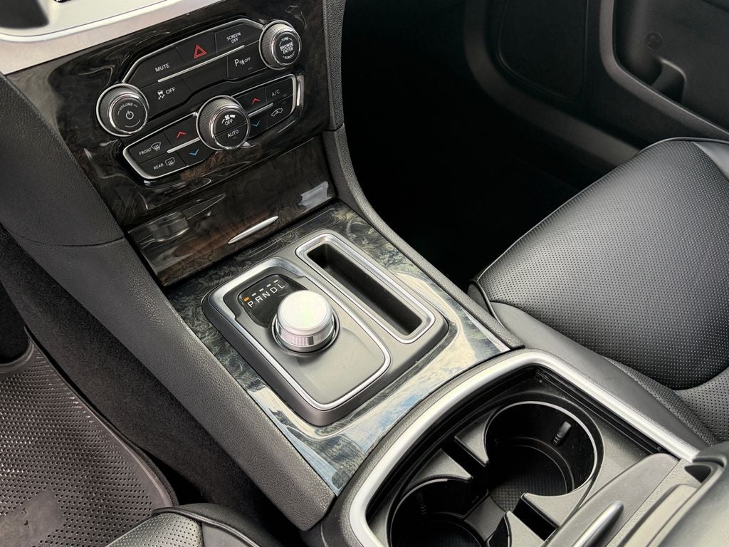 2022 Chrysler 300 Touring