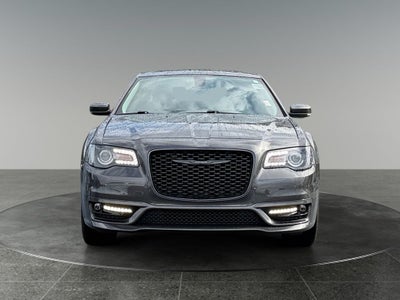 2022 Chrysler 300 Touring