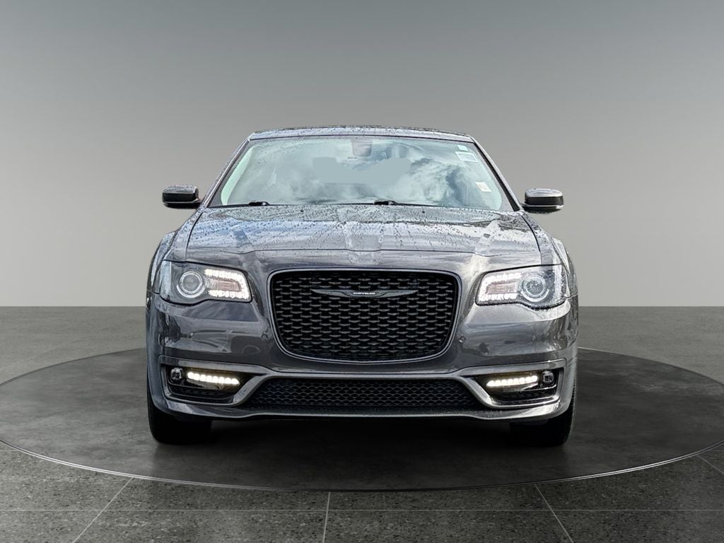 2022 Chrysler 300 Touring
