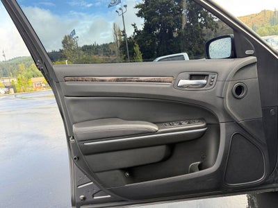 2022 Chrysler 300 Touring