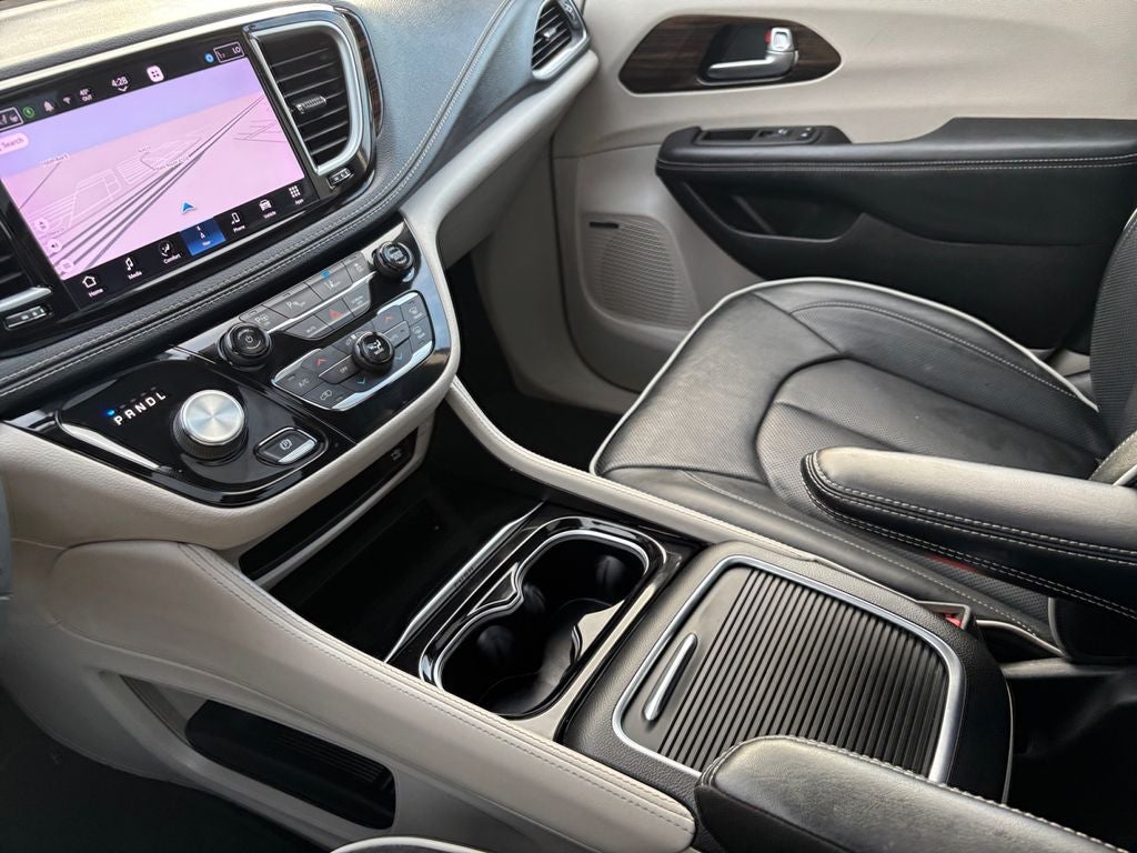 2023 Chrysler Pacifica Hybrid Limited