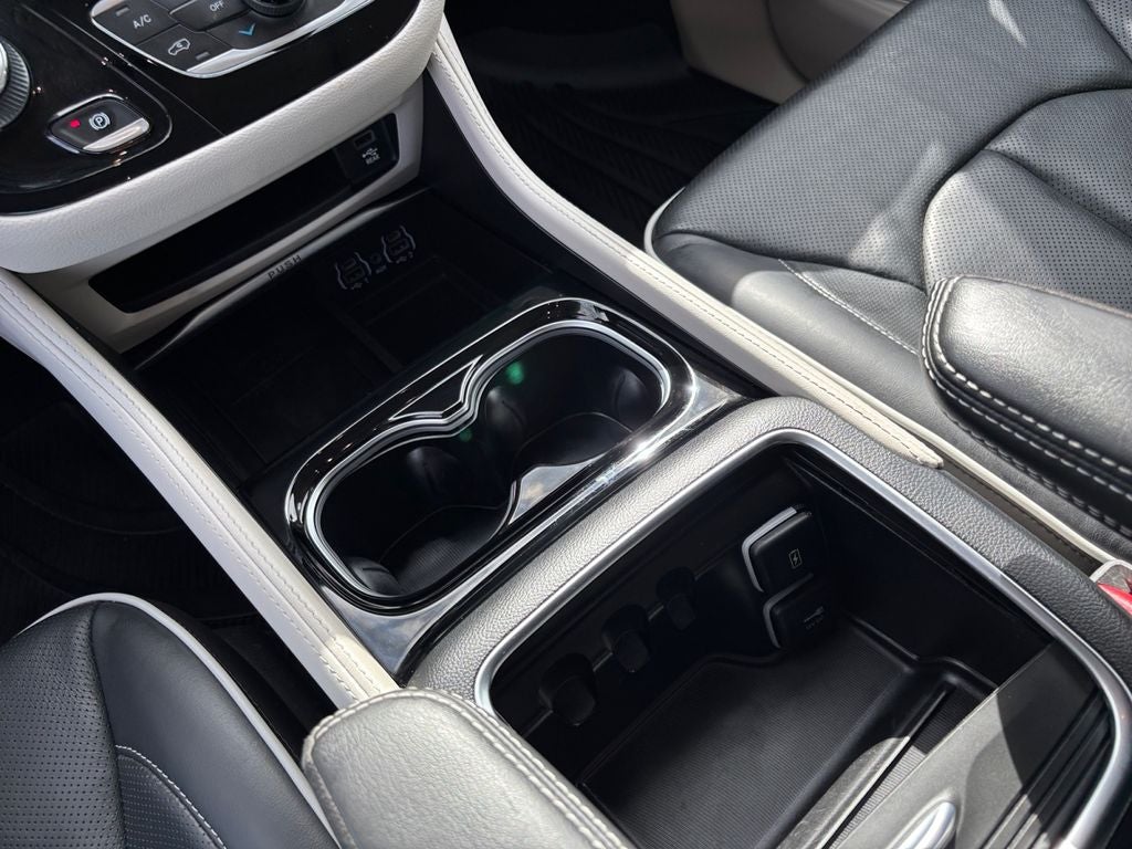 2023 Chrysler Pacifica Hybrid Limited