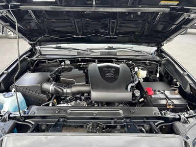 2022 Toyota Tacoma Limited V6