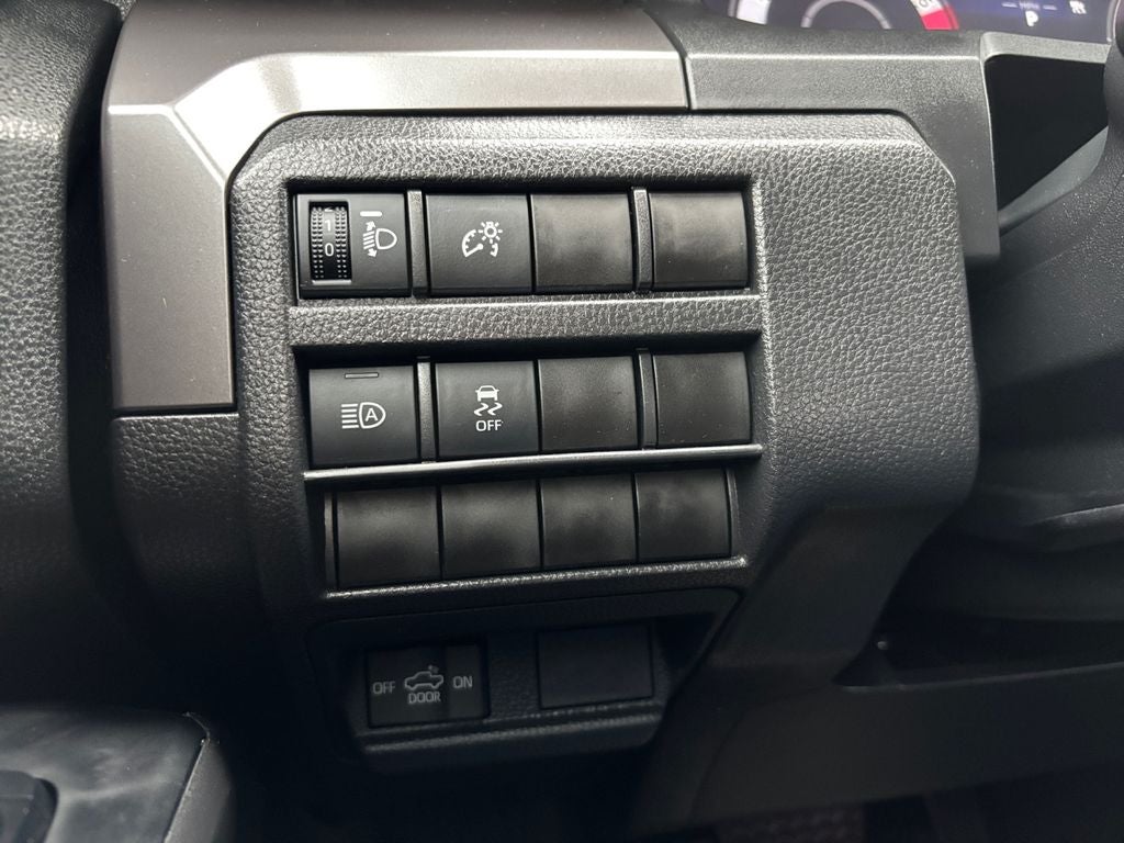 2025 Toyota Tacoma Base