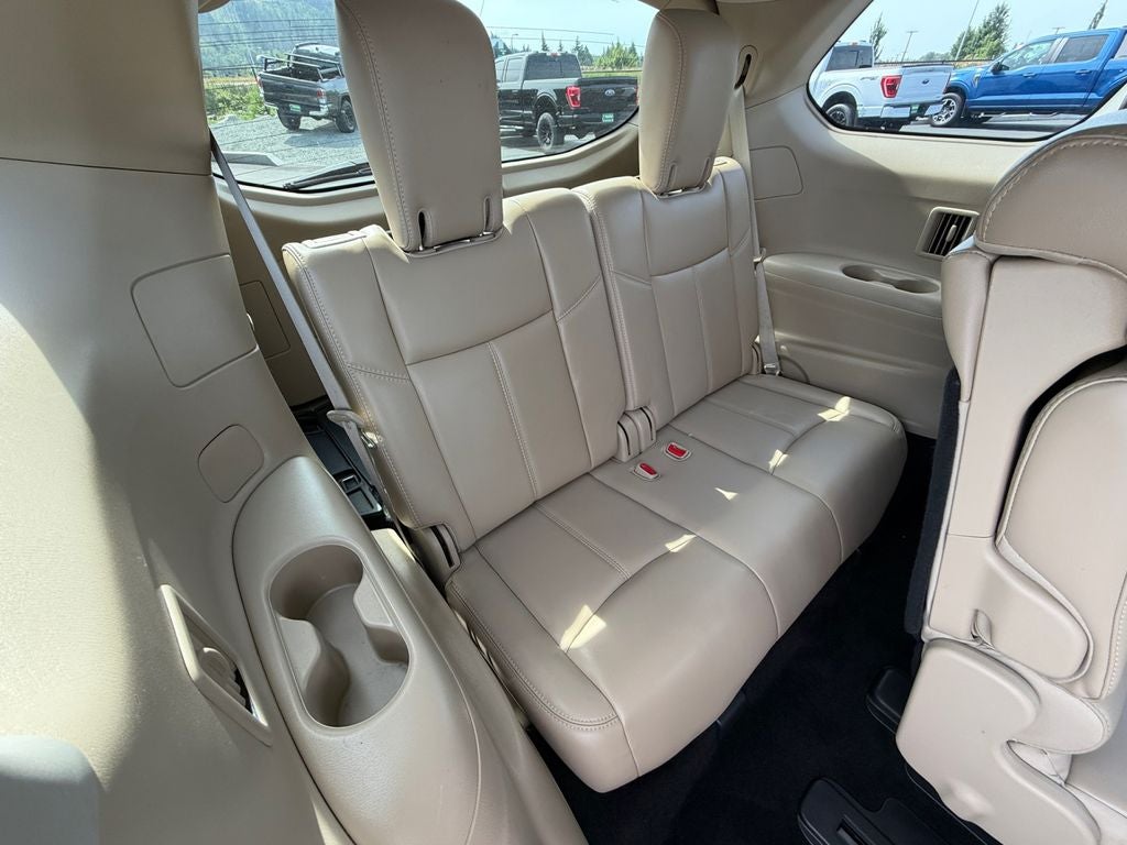 2018 Nissan Pathfinder SL