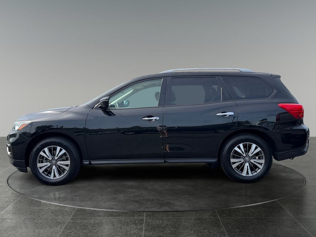2018 Nissan Pathfinder SL
