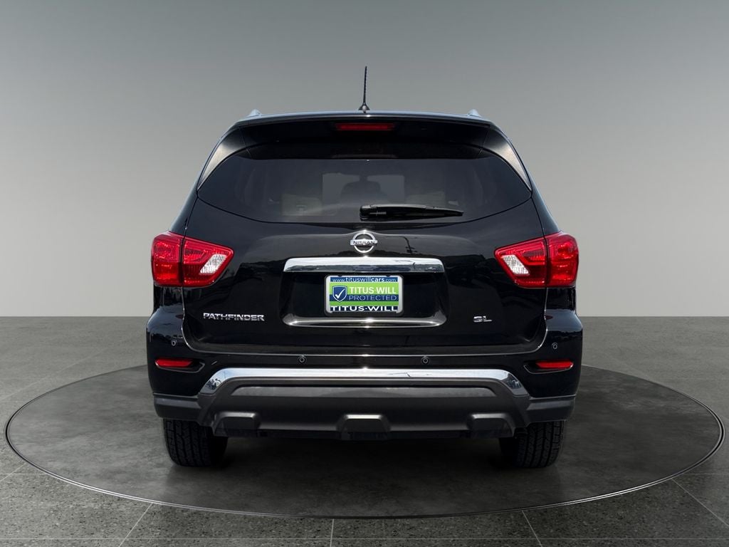 2018 Nissan Pathfinder SL