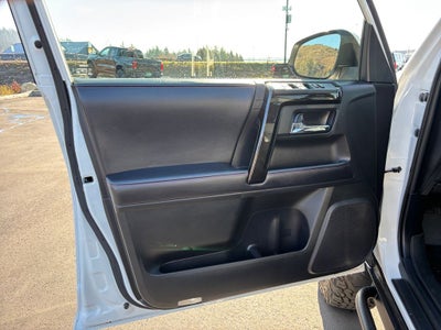 2017 Toyota 4Runner TRD Off-Road Premium