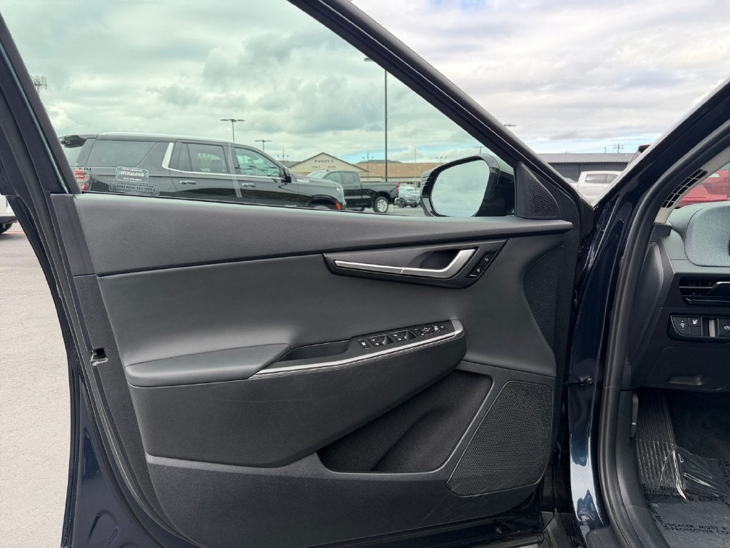2024 Kia EV6 Light