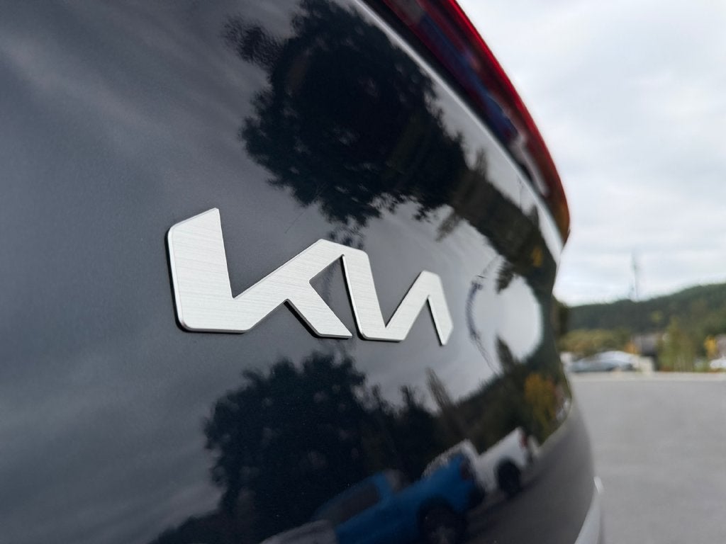 2024 Kia EV6 Light