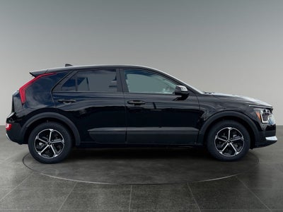 2025 Kia Niro LX