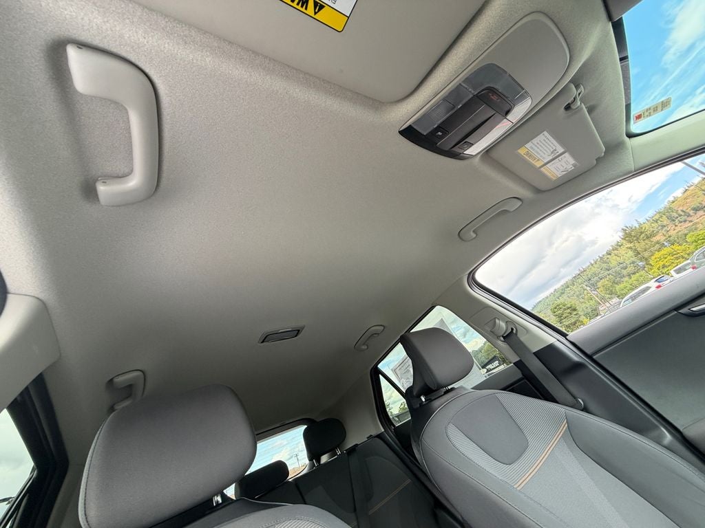 2025 Kia Niro LX