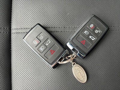 2024 Land Rover Range Rover Velar Dynamic SE